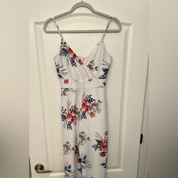 Guess Floral Jumpsuit - Picture 4 of 4